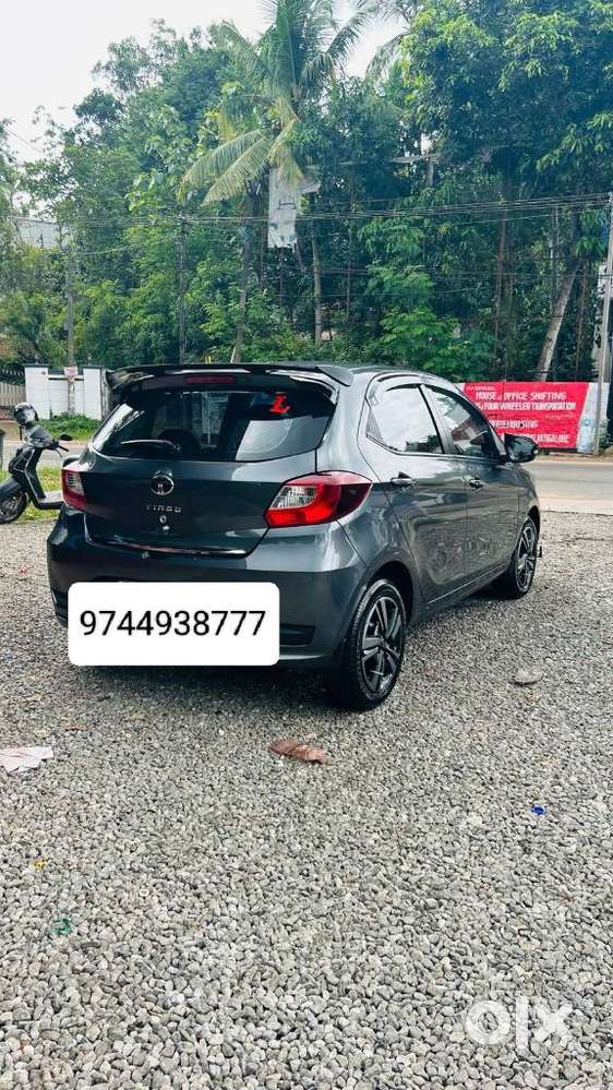 Tata Tiago 1.2 Soccer Edition Amt, 2024, Petrol
