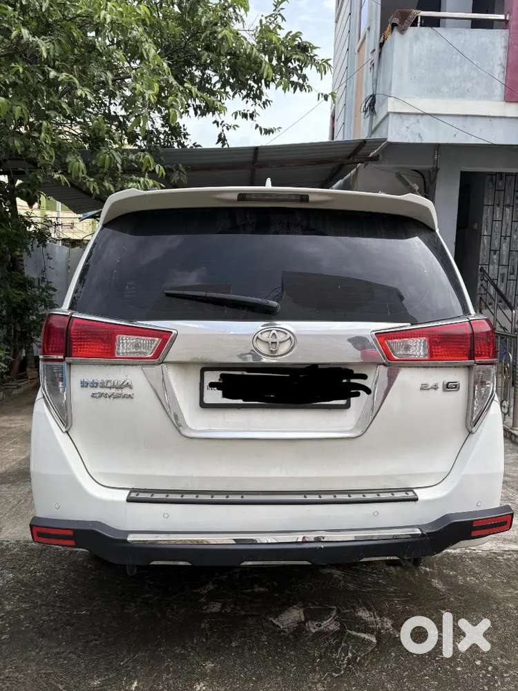 Toyota Innova Crysta 2019
