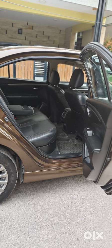 Maruti Suzuki Ciaz Zdi Shvs, 2016, Diesel
