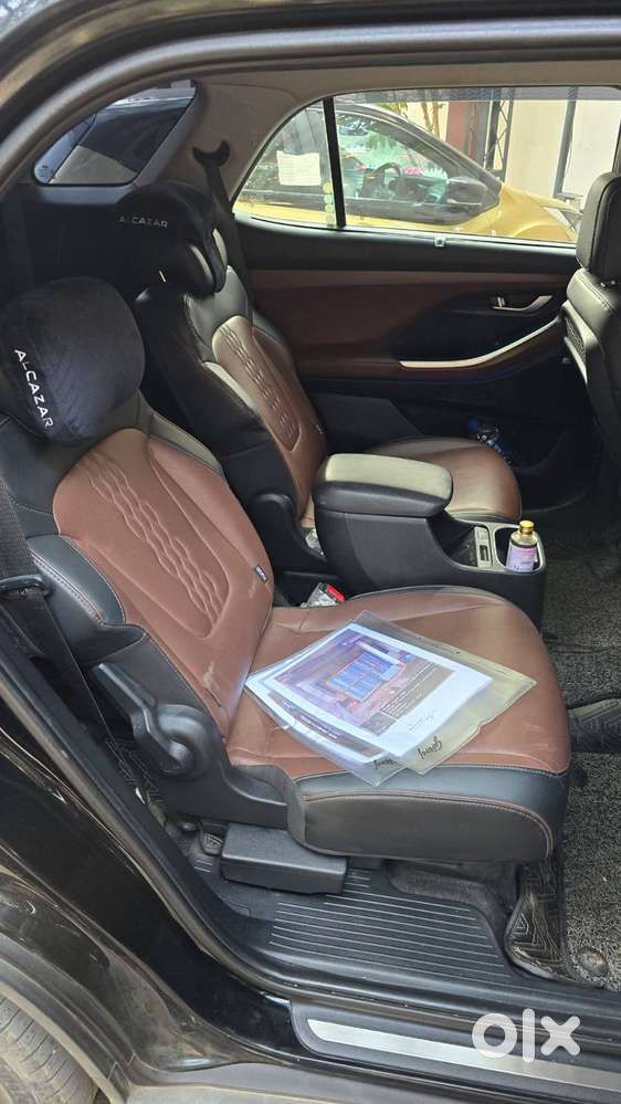 Hyundai Alcazar Signature (o) Diesel 6at 1st Owner