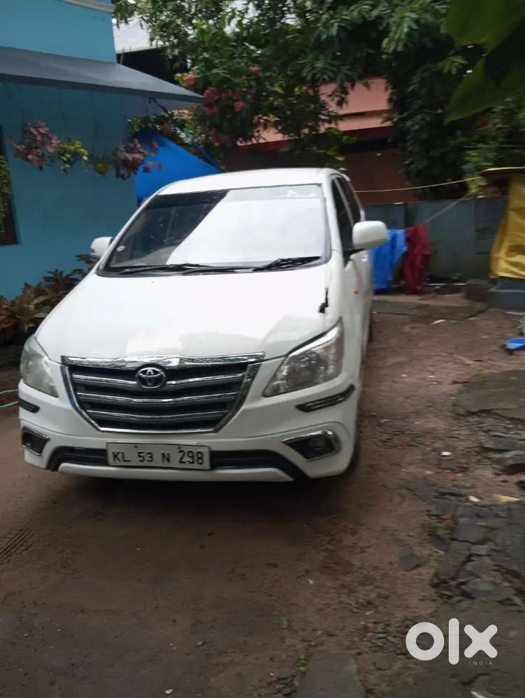 Toyota Innova 2007 Diesel Well Maintained For Sale Negligible