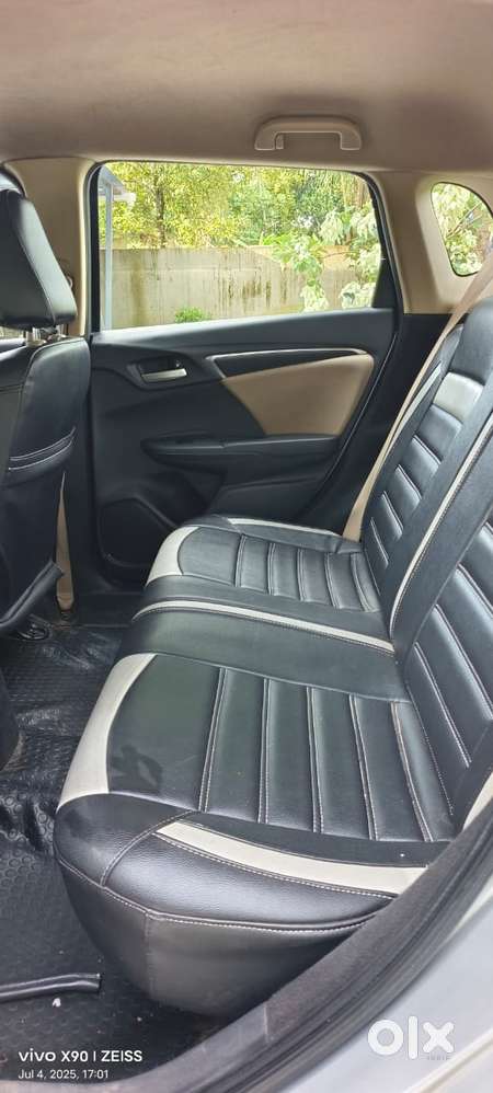 Honda Jazz V Automatic, 2017, Petrol