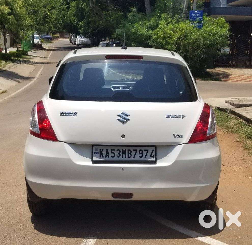 Maruti Suzuki Swift Vxi + Manual, 2014, Petrol
