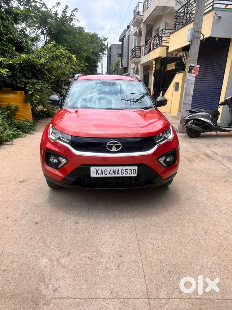 2022 Tata Nexon Xm(s) Petrol (manual) Sunroof  37,000 Km  2nd Owner