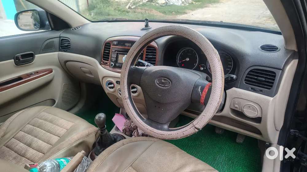 Car Hyundai Verna 2011 (price Negotiable)