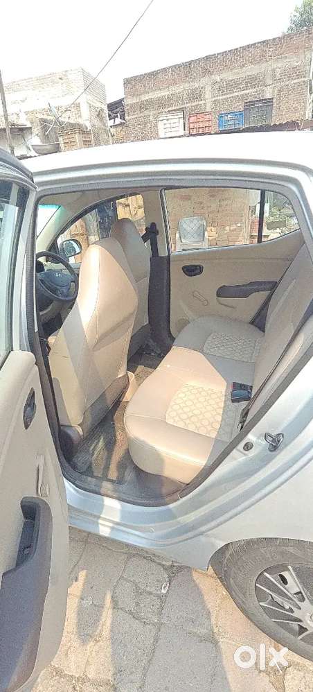 Hyundai Grand I10 2010 Car