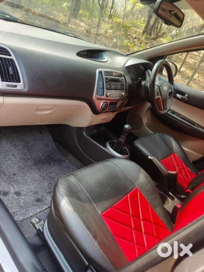 Hyundai I20 Sportz 1.2 Bs-iv, 2012, Cng & Hybrids