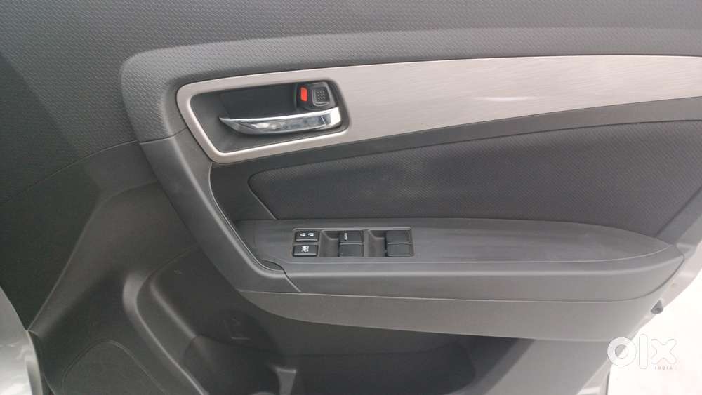 Maruti Suzuki Vitara Brezza Zdi, 2017, Diesel