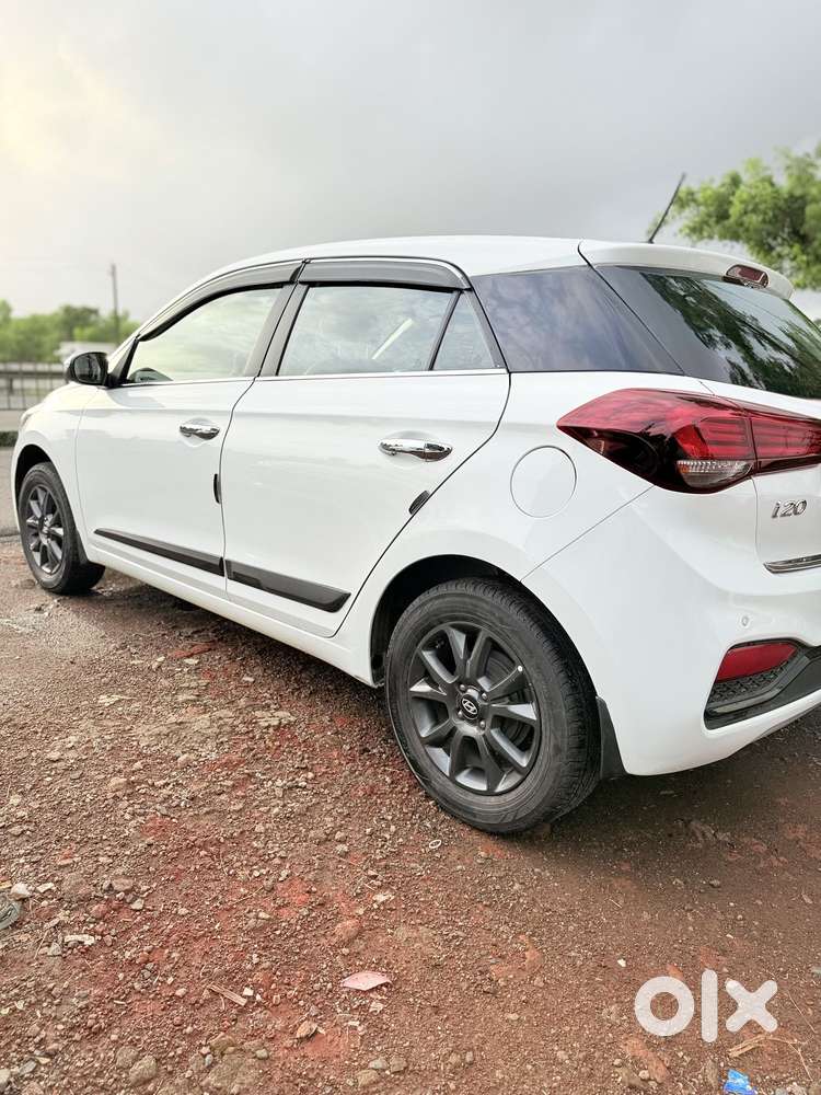 Hyundai I20 Sportz 1.2 Bs-iv, 2020, Cng & Hybrids