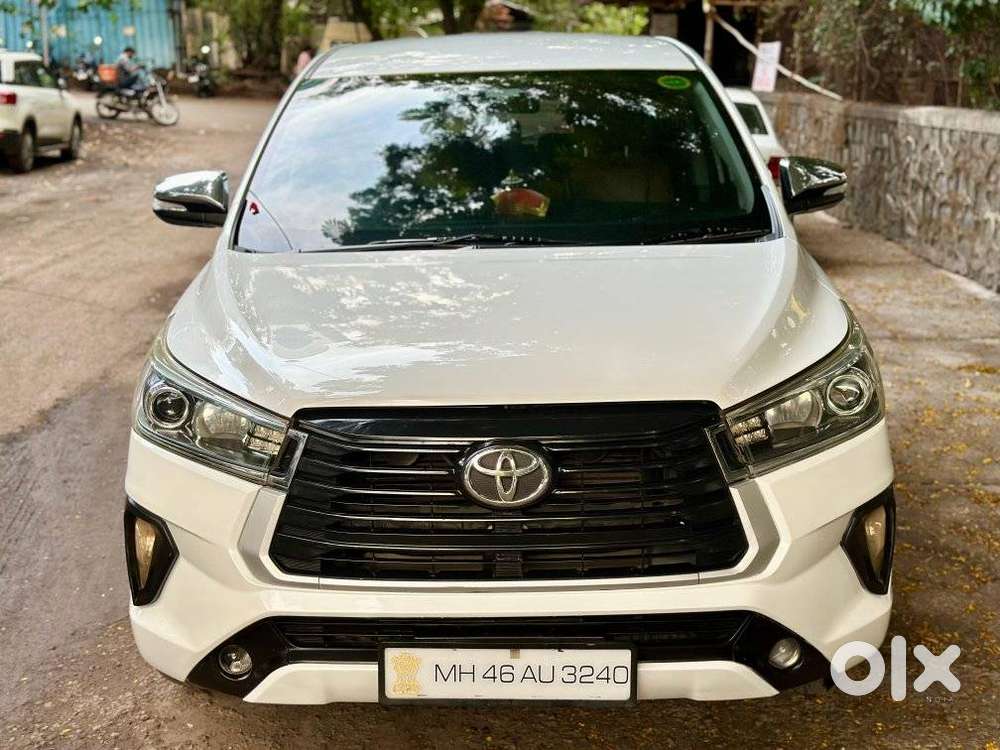 Toyota Innova Crysta 2.8z Automatic, 2016, Diesel