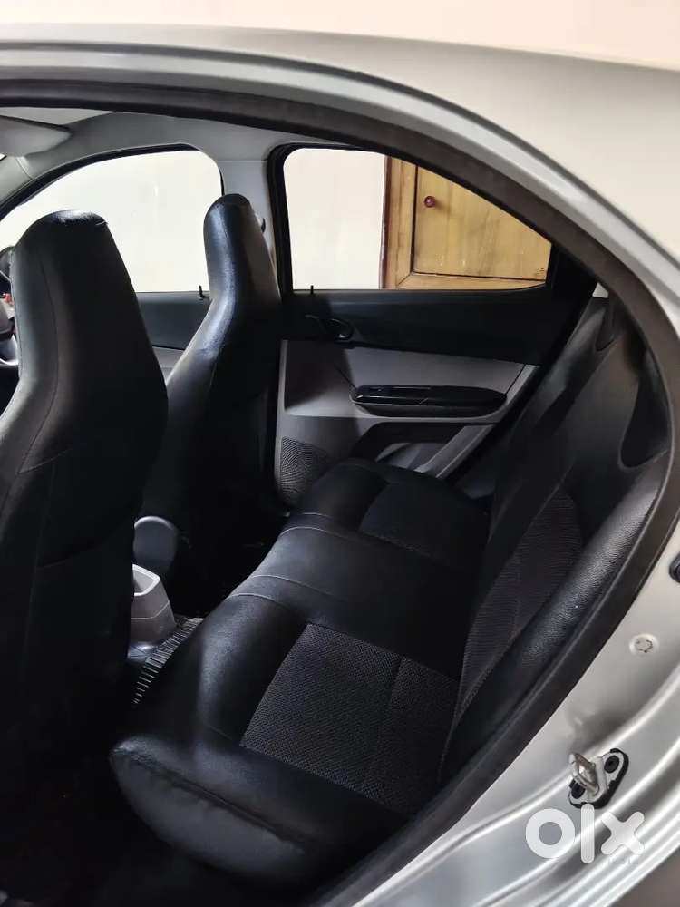 Tata Tiago 2016 Petrol Well Maintained, Chandigarh Registered.