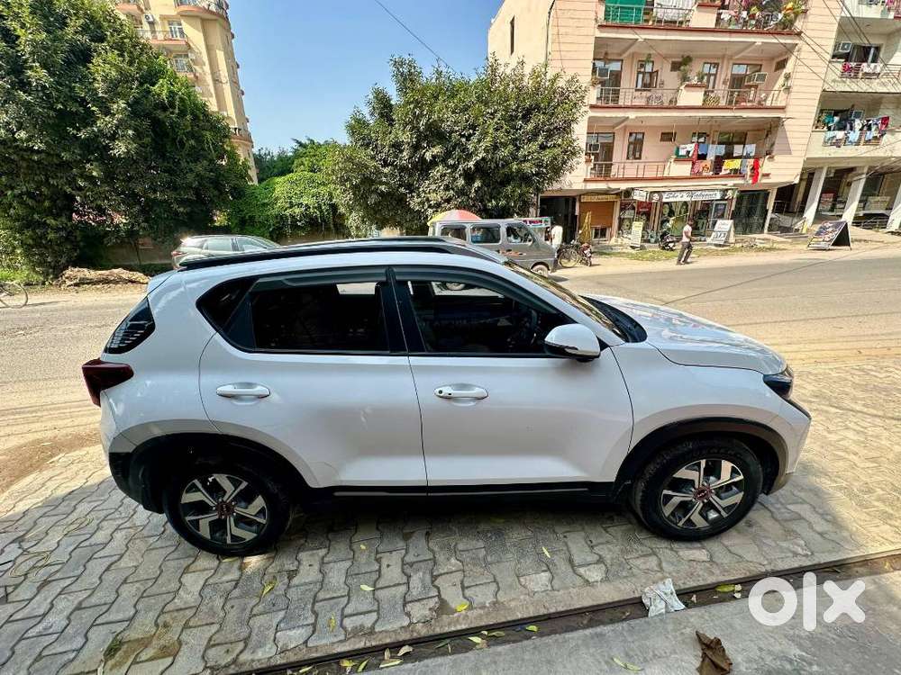 Kia Sonet 2024 Petrol One-owner