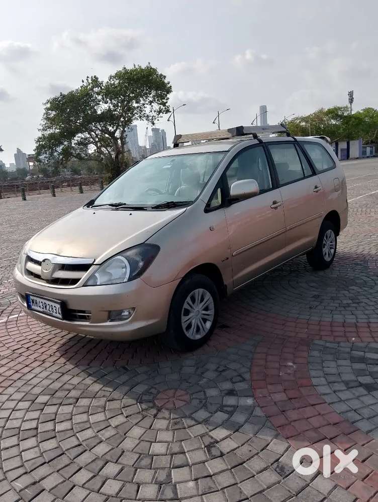 Toyota Innova 2007 Diesel 215000 Km Driven