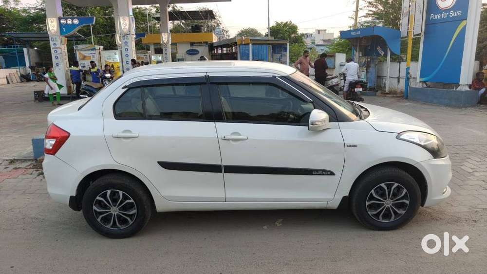 Maruti Suzuki Swift Dzire Vdi Optional, 2016, Diesel