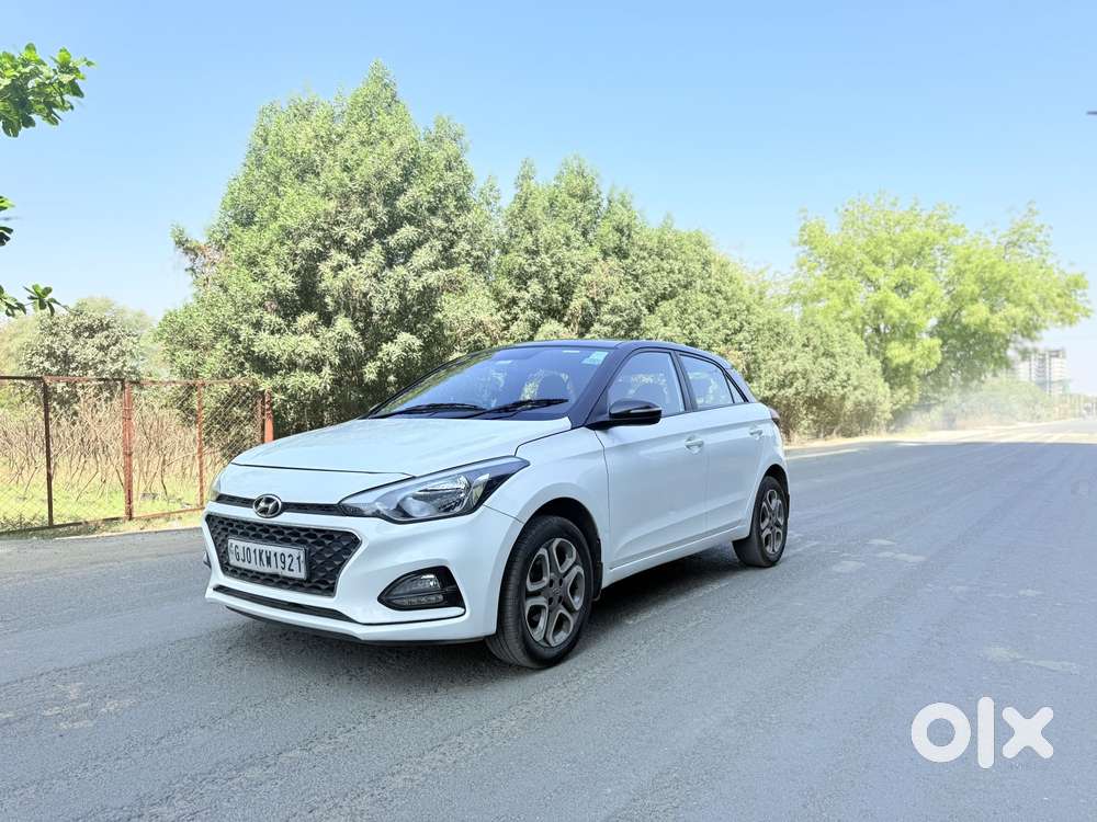 Hyundai I20 Sportz Plus Dual Tone, 2019, Cng & Hybrids