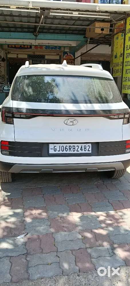 Hyundai Venue S Option