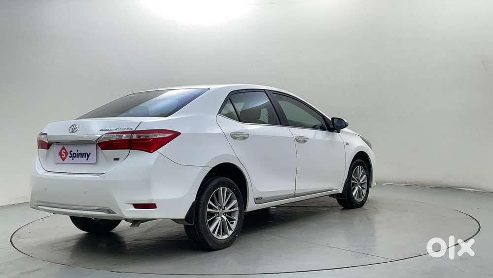 Toyota Corolla Altis 1.8 GL, 2016, Petrol