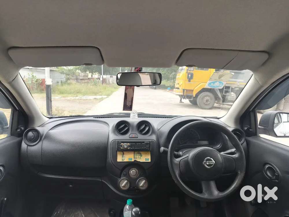 Nissan Sunny 2011 Petrol Manual