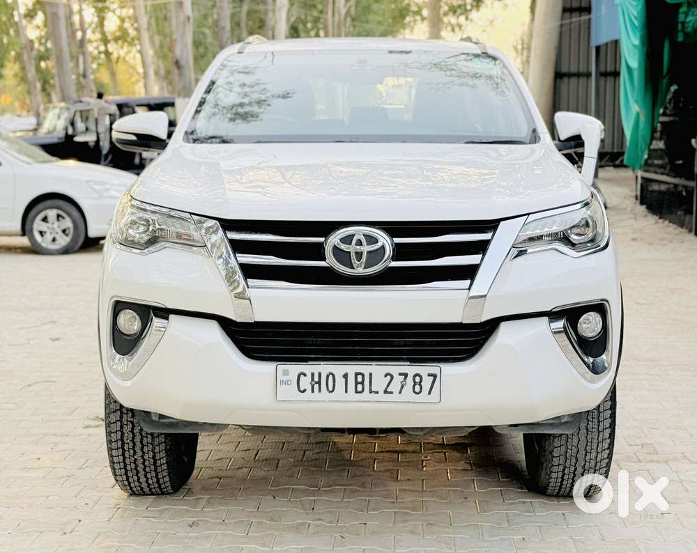 Toyota Fortuner 3.0 4x4 Manual, 2017, Diesel