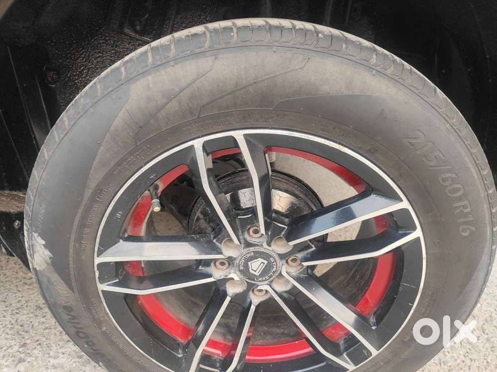 Tata Nexon 1.2 Revotron Xma Amt (s), 2020, Petrol