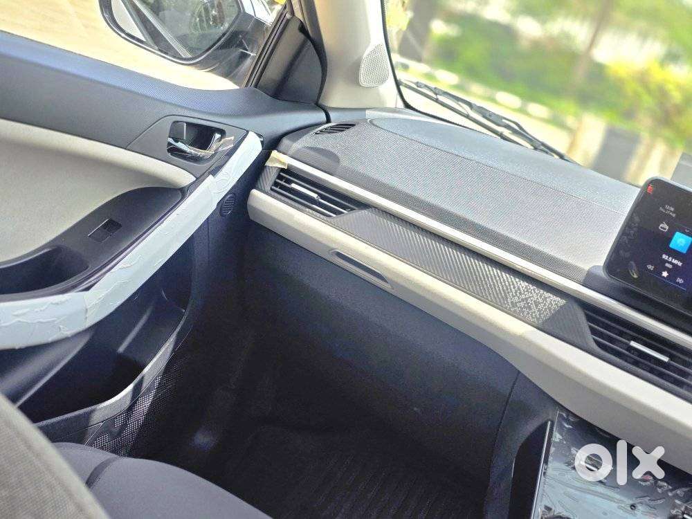 Tata Nexon Creative Plus S 1.5 Revotorq Diesel 6 Amt, 2025, Diesel
