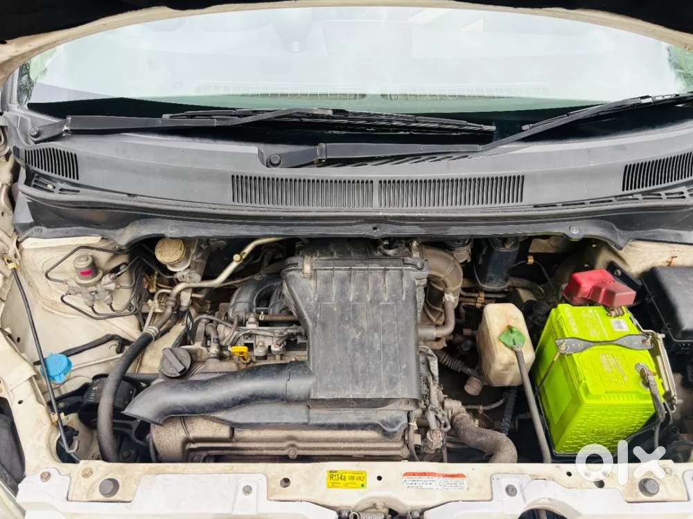 Maruti Suzuki Ritz Lxi, 2011, Petrol