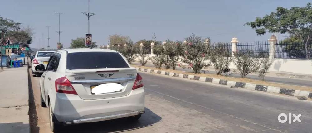 Maruti Suzuki Dzire 2018 Diesel 145000 Km Driven