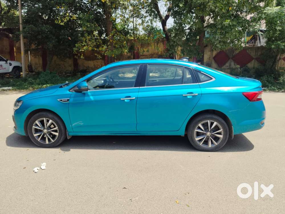 Skoda Slavia 1.0 Tsi Style, 2022, Petrol