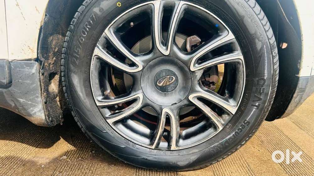 Mahindra Marazzo