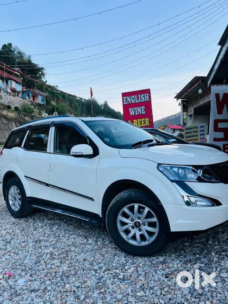 Keyless Entry & Push Button Start With Sunroof