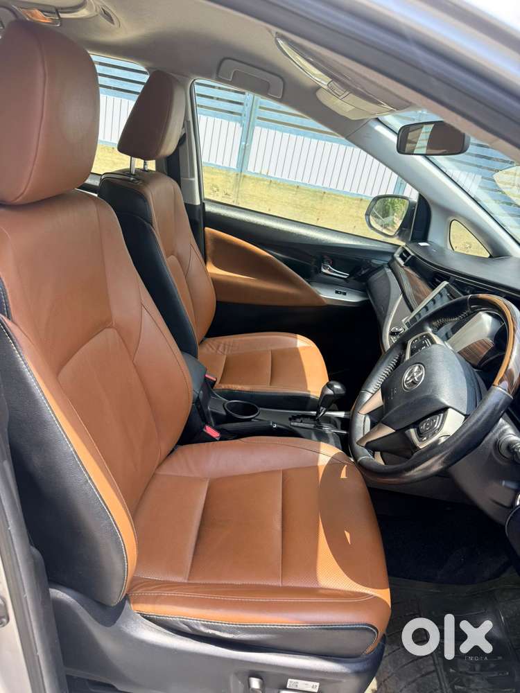 Toyota Innova Crysta 2.8z Automatic, 2019, Diesel