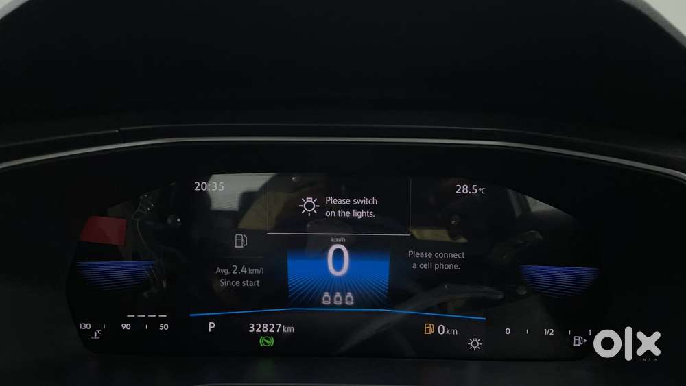 Volkswagen Taigun 1.0 Tsi Topline At, 2023, Petrol