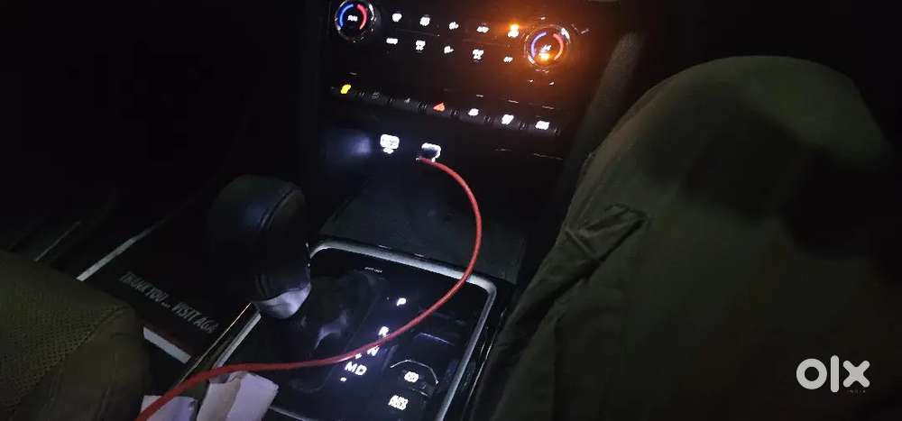 Mahindra Xuv700 Ax7l Awd 2024