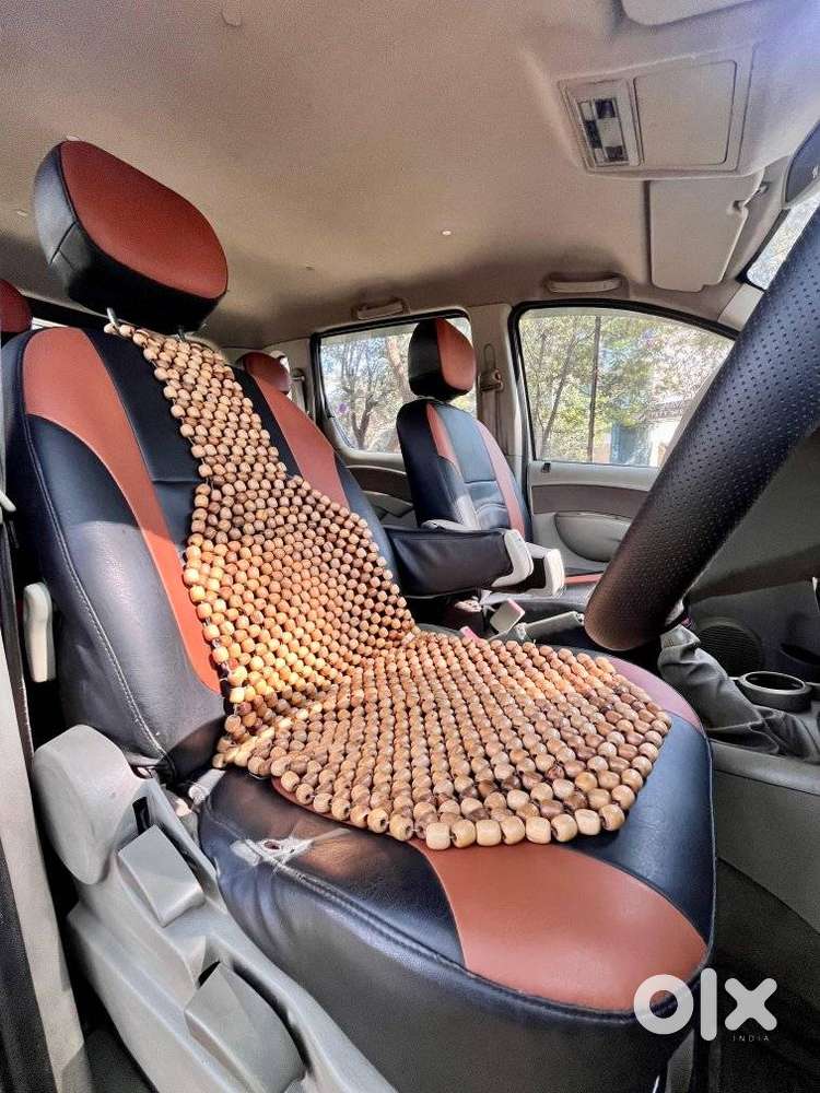 Mahindra Quanto C8, 2013, Diesel