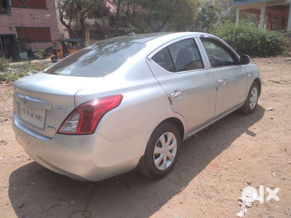 Nissan Sunny, 2012, Diesel