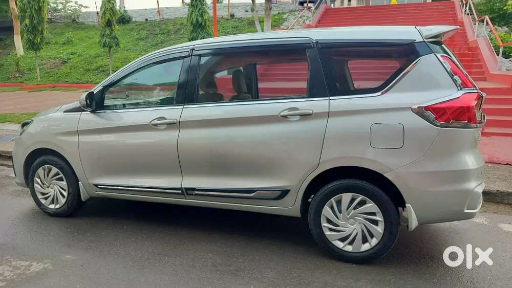 गाड़ी अच्छा कंडीशन में है