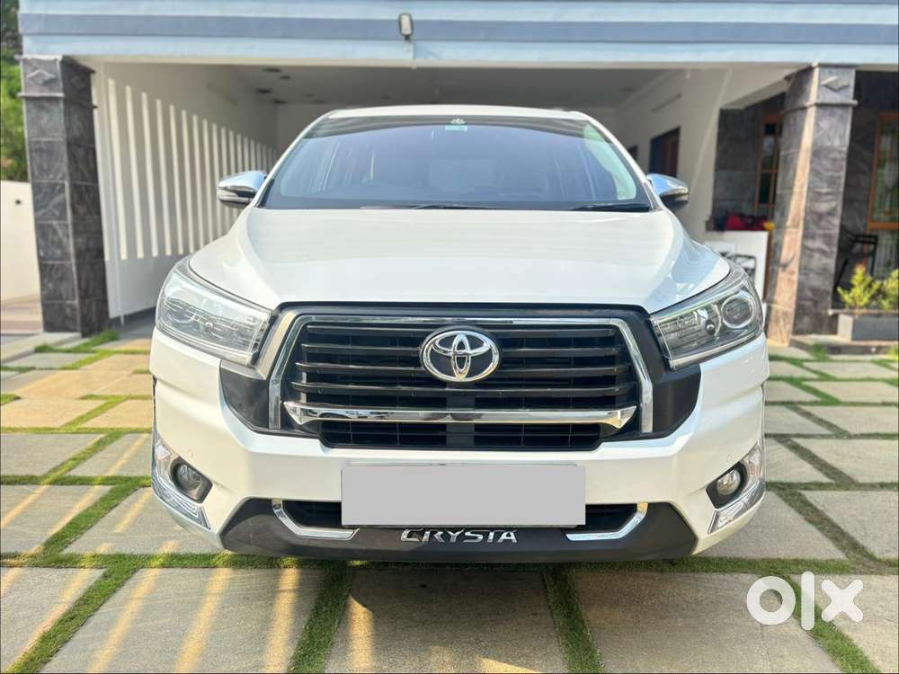 Toyota Innova Crysta 2.5z, 2023, Diesel