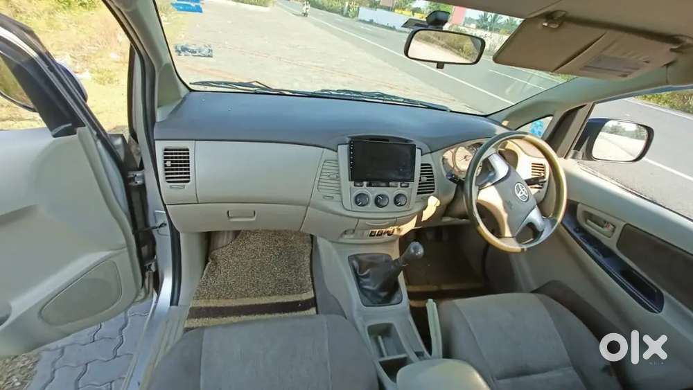 Toyota Innova 2014 Diesel 170000 Km Driven