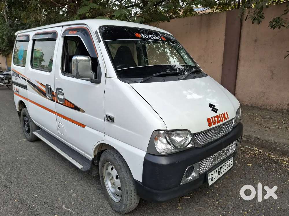Eeco 2022  = 1 Owner  Petrol Cng