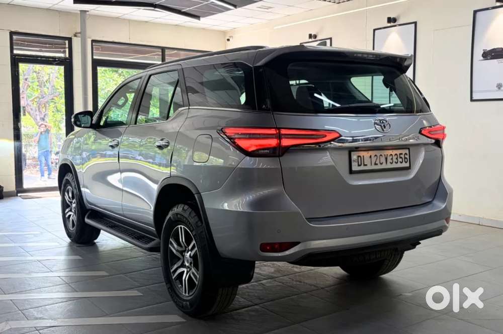Toyota Fortuner 4x2 At 2.7 Petrol, 2022, Petrol