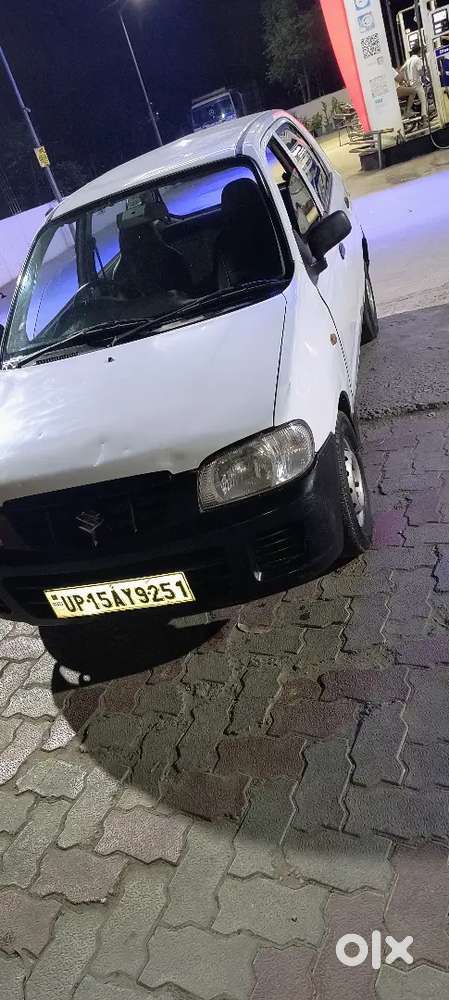 फुल इंश्योरेंस चाइल्ड Ac हीटर Ok न्यू टायर कोई कमी नहीं है गुड कंडीशन