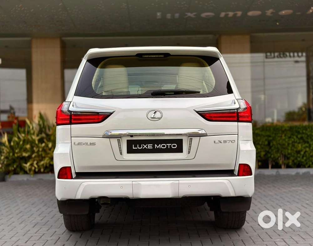 Lexus Lx 2019 Petrol 44000 Km Driven