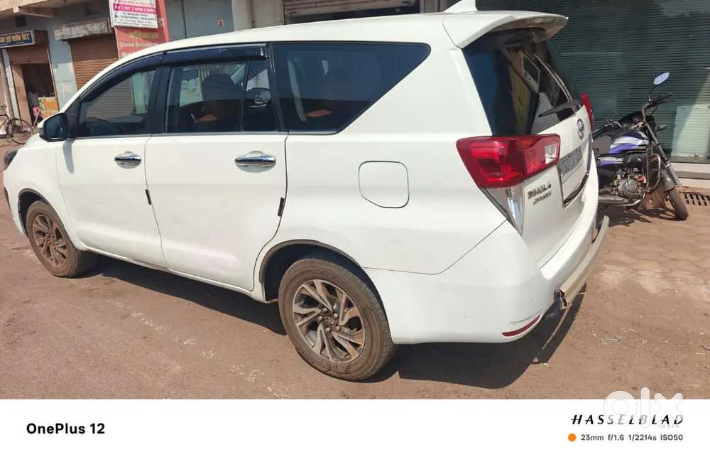 Toyota Innova Crysta 2022