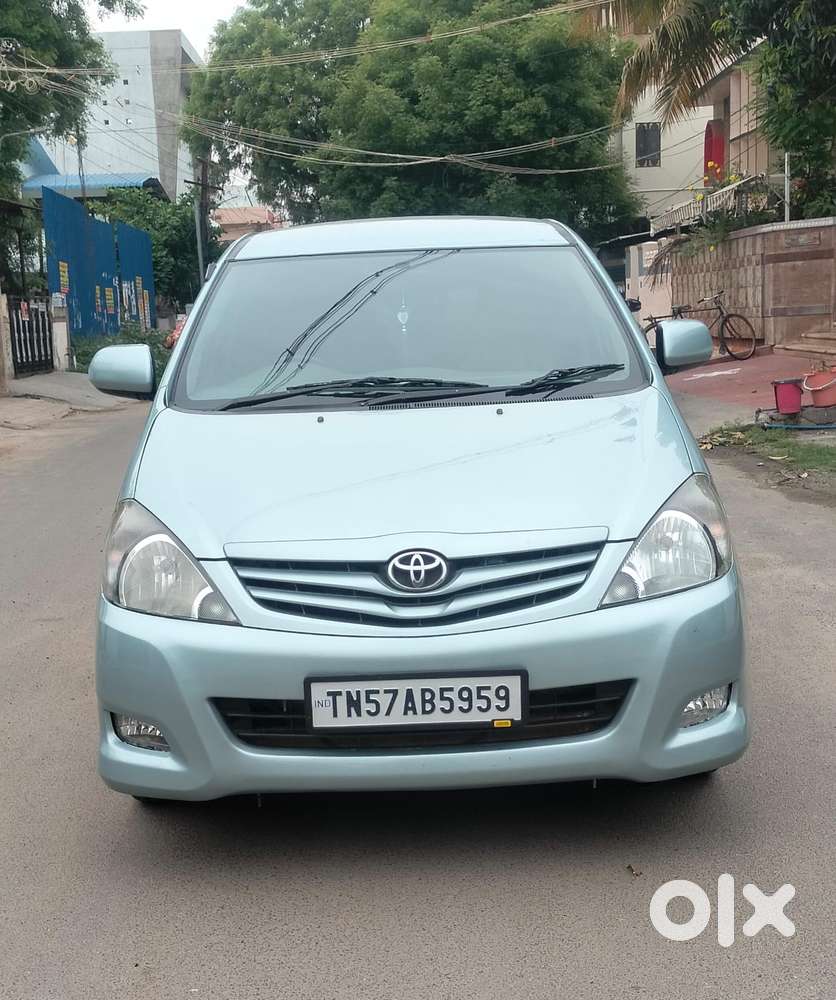 Toyota Innova 2.5 G (diesel) 7 Seater, 2010, Diesel