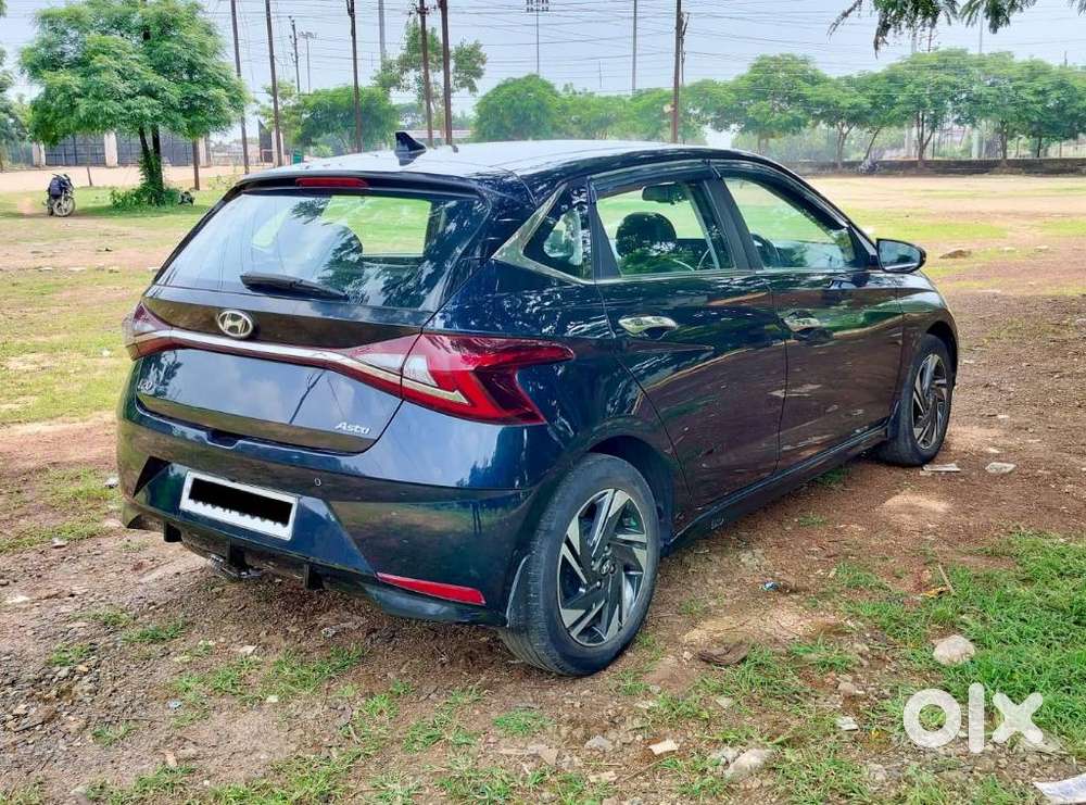 Hyundai I20 Asta (o) 1.2 Mt, 2023, Petrol