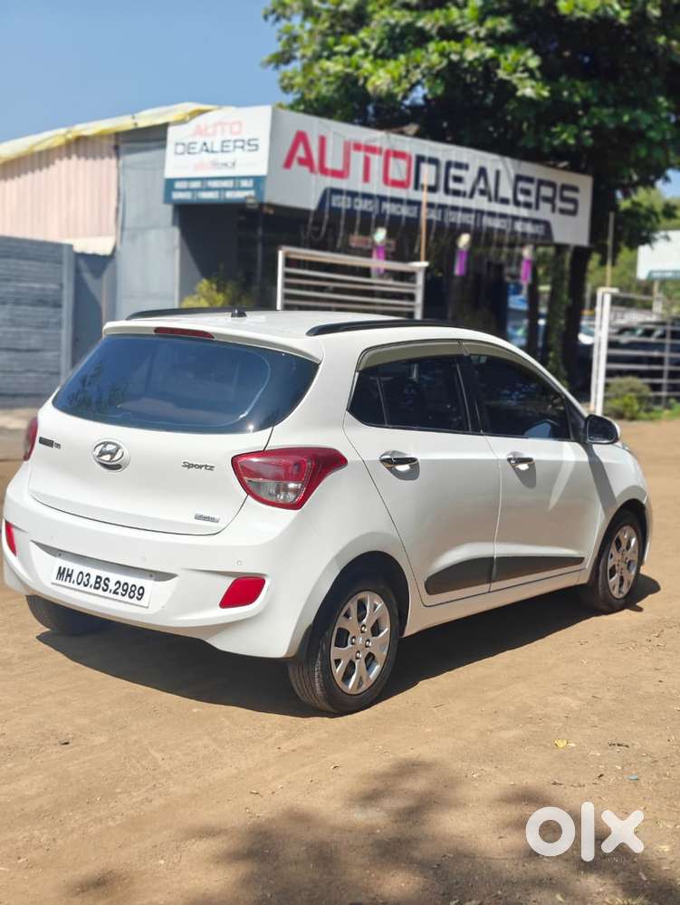 Hyundai Grand I10 2013-2016 At Sportz, 2014, Petrol