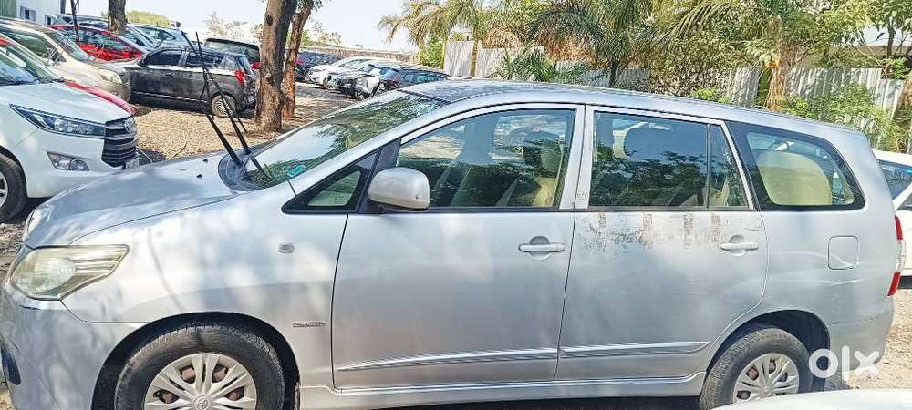 Toyota Innova [2013-2016] 2.5 G4 8 Str, 2014, Diesel
