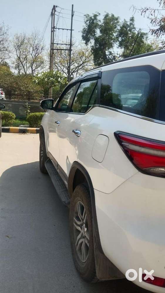 Toyota Fortuner 2024 Diesel Well Maintained