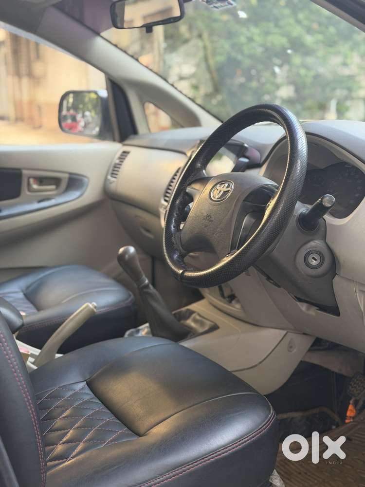 Toyota Innova 2.5 Gx 8 Str Bs-iii, 2012, Diesel