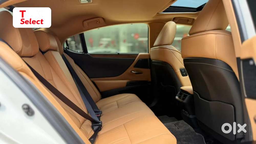 Lexus Es, 2023, Petrol